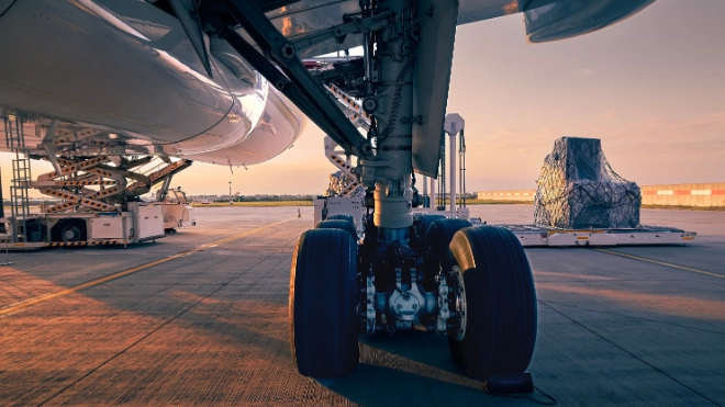 Landing gear of a large airplane on the runway